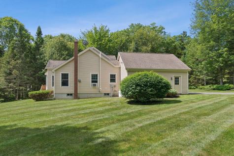 61 Crestview Lane Brunswick ME 04011