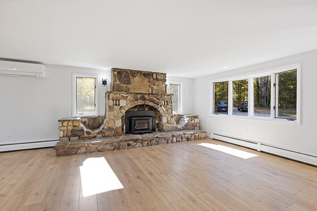 472 Dunn Road Belgrade ME 04917