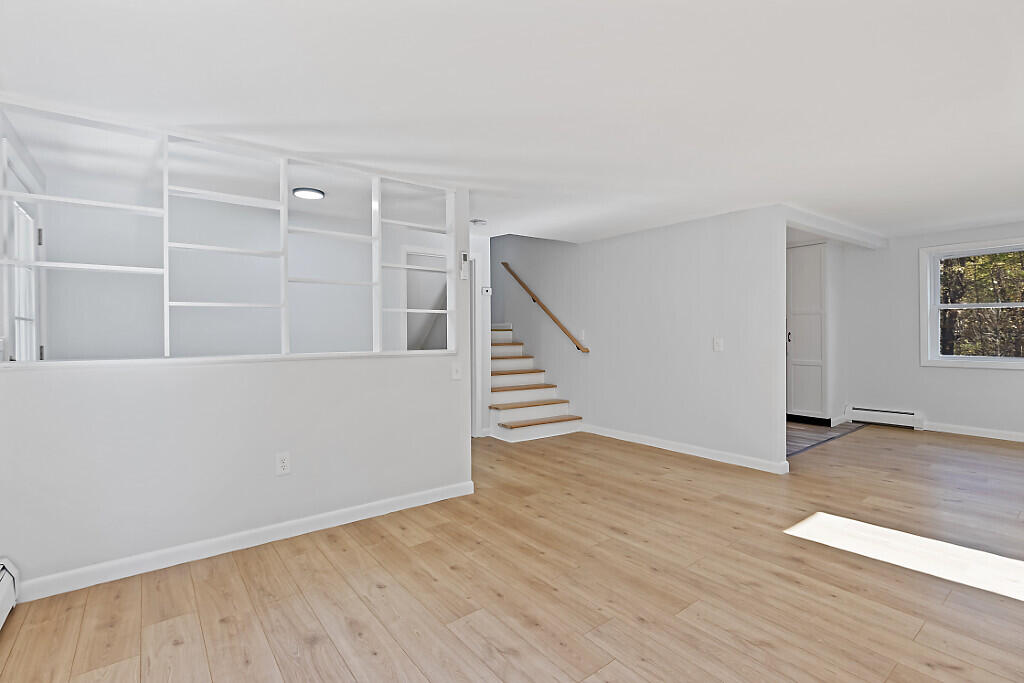 472 Dunn Road Belgrade ME 04917