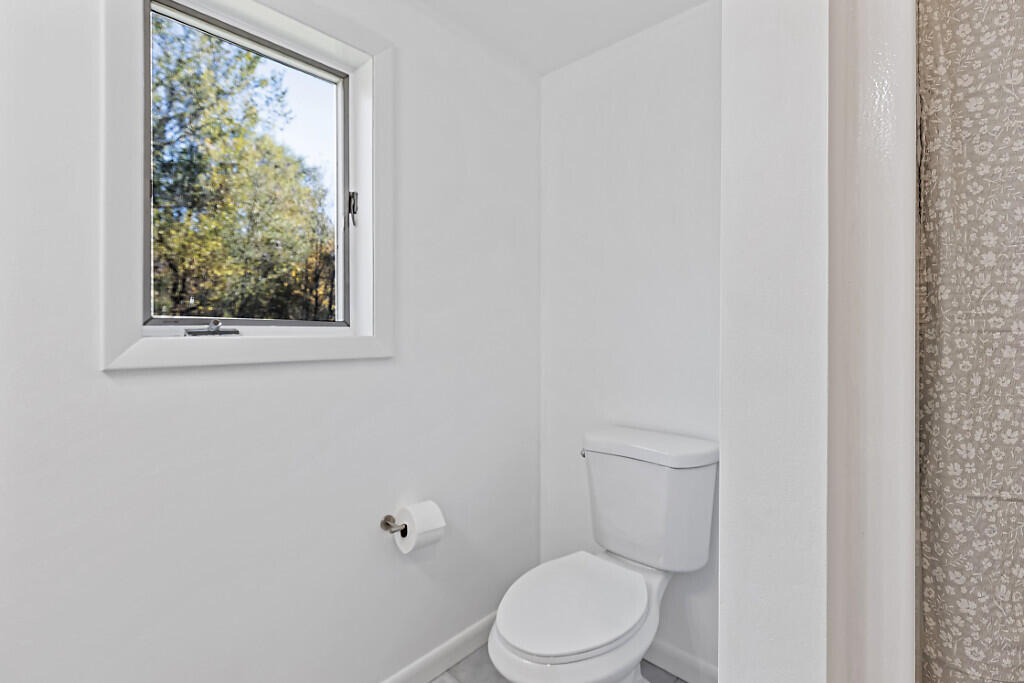 472 Dunn Road Belgrade ME 04917