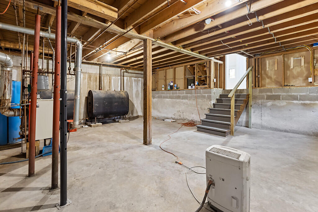 472 Dunn Road Belgrade ME 04917