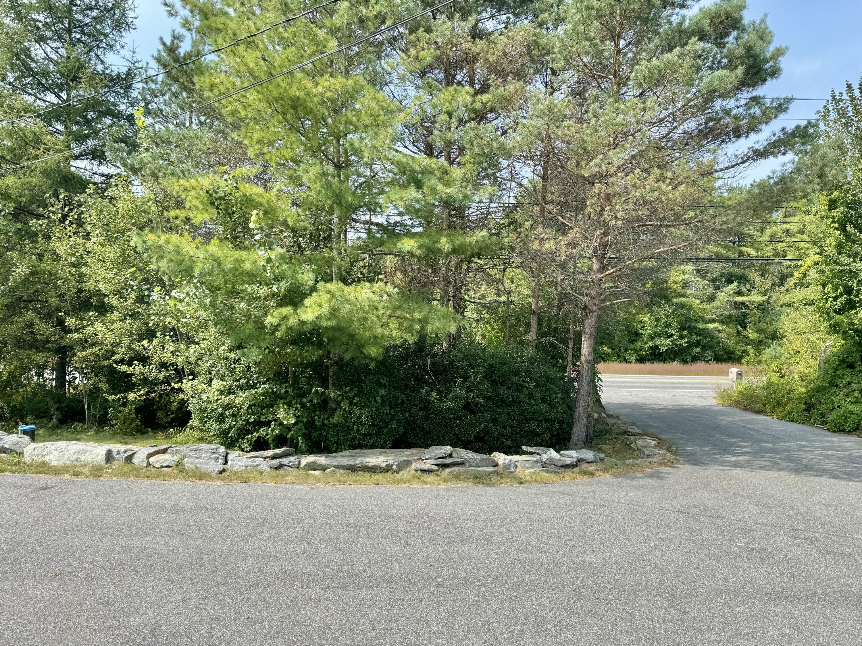 1260 Us Route 1 Freeport ME 04032