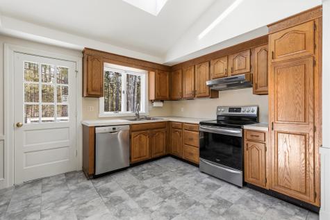 34 Sisquisic Trail Yarmouth ME 04096