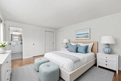 34 Sisquisic Trail Yarmouth ME 04096