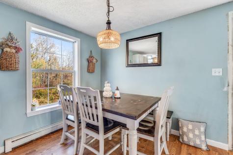 317 Cross Road Cushing ME 04563