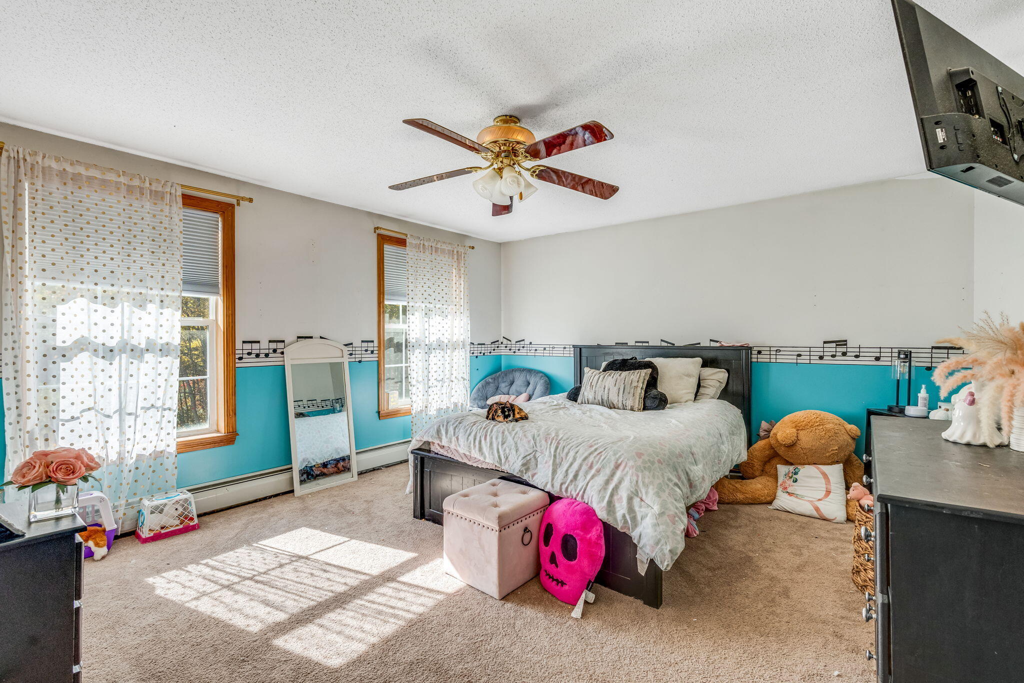 317 Cross Road Cushing ME 04563