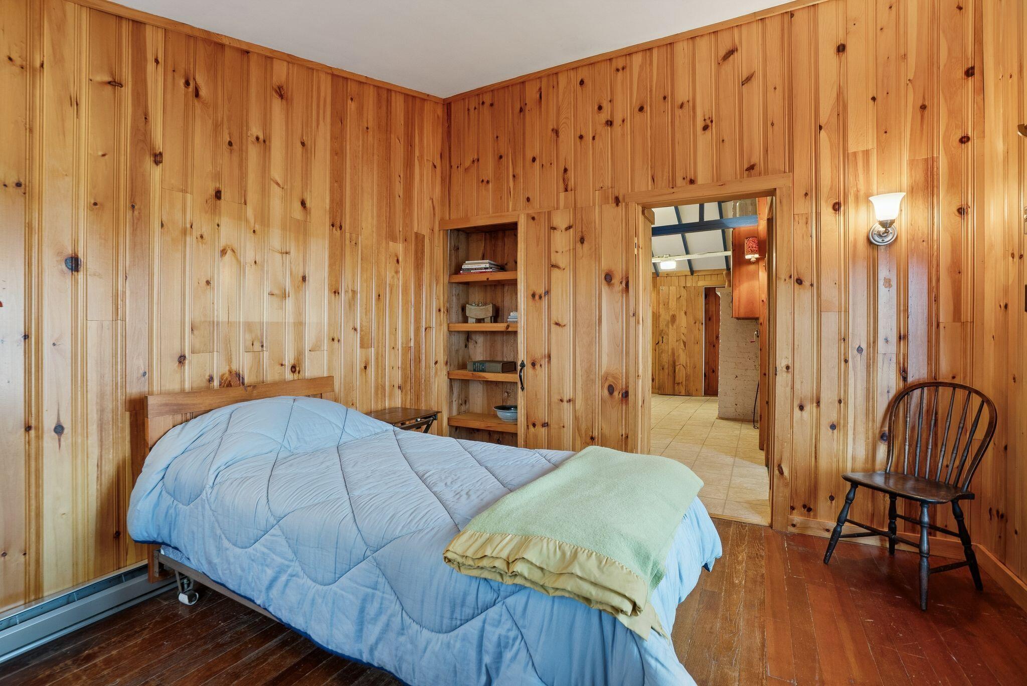 16 Breezy Point Road Naples ME 04055