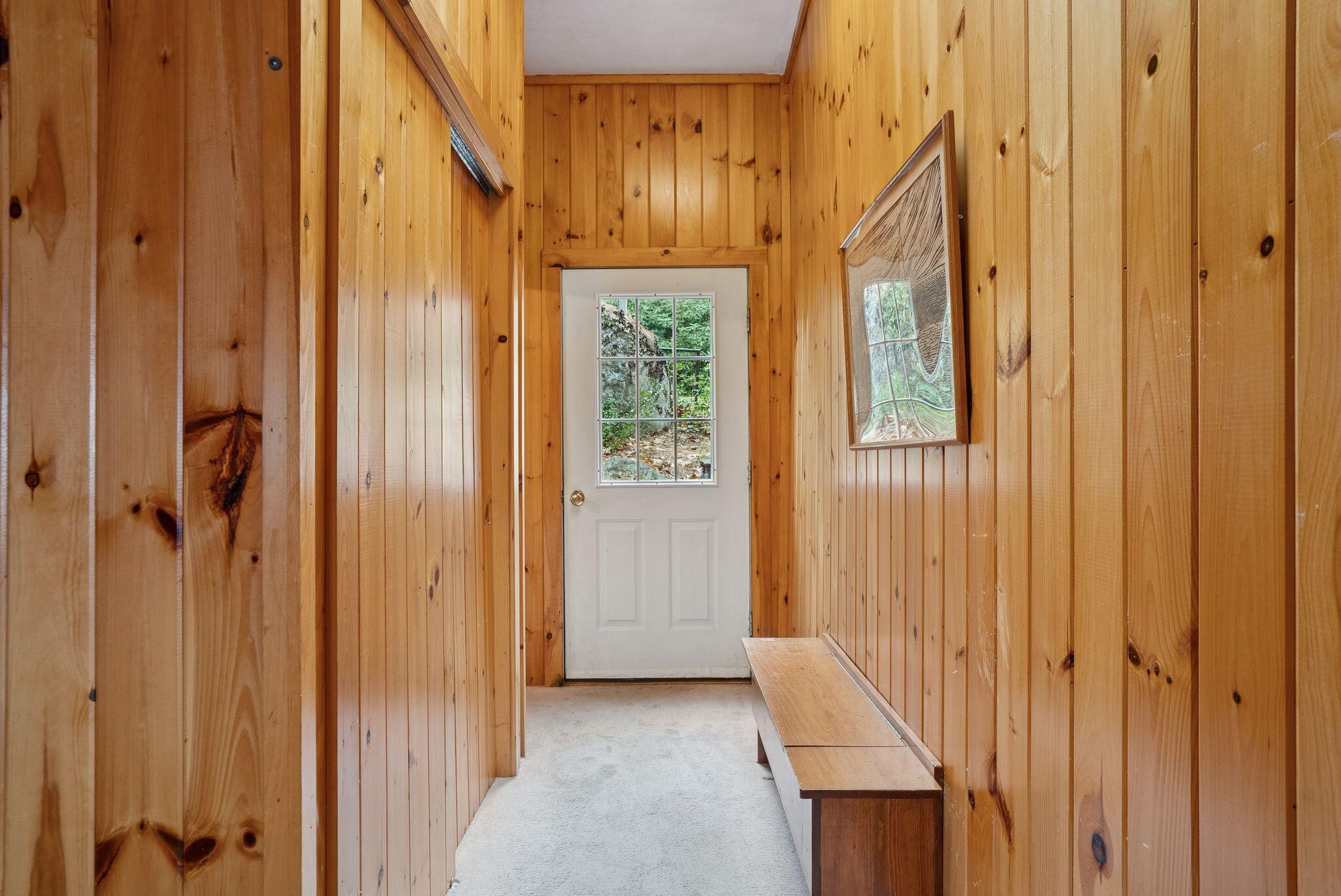 16 Breezy Point Road Naples ME 04055