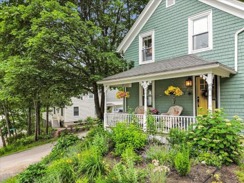 23 Commercial Street Belfast ME 04915