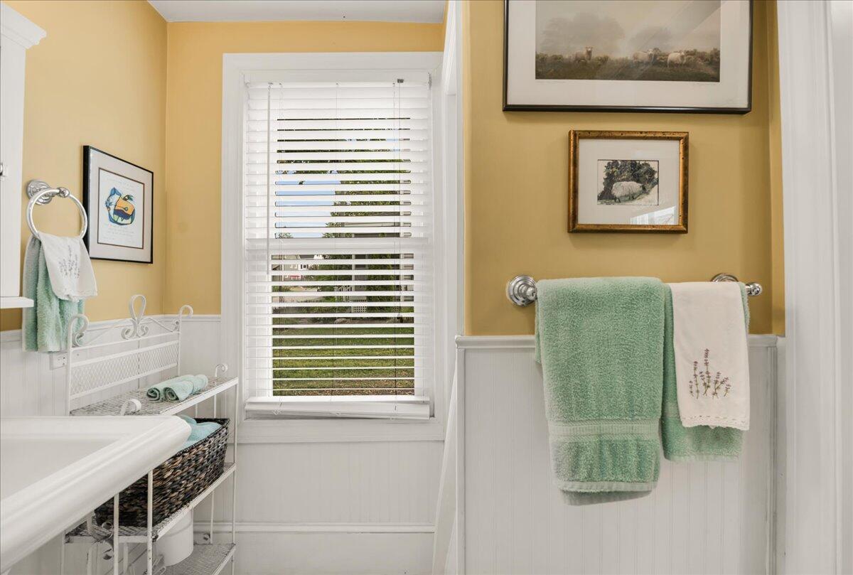 23 Commercial Street Belfast ME 04915