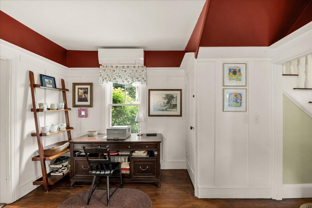 23 Commercial Street Belfast ME 04915