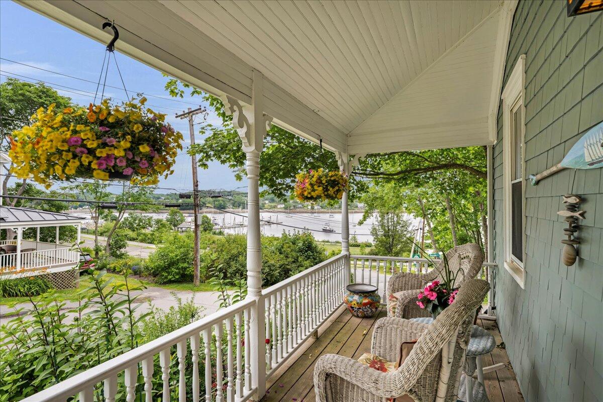 23 Commercial Street Belfast ME 04915