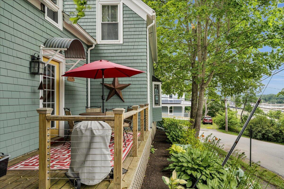 23 Commercial Street Belfast ME 04915