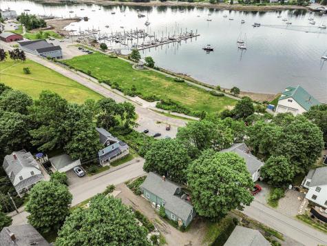 23 Commercial Street Belfast ME 04915