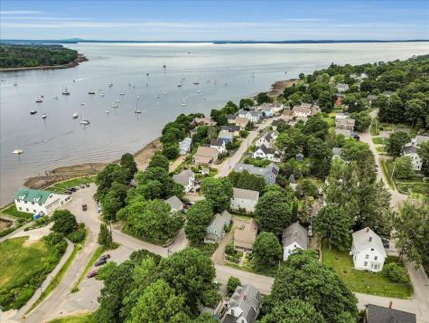 23 Commercial Street Belfast ME 04915