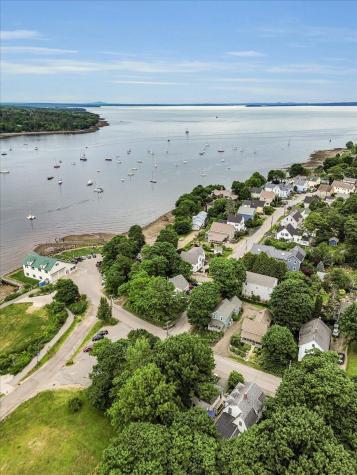 23 Commercial Street Belfast ME 04915