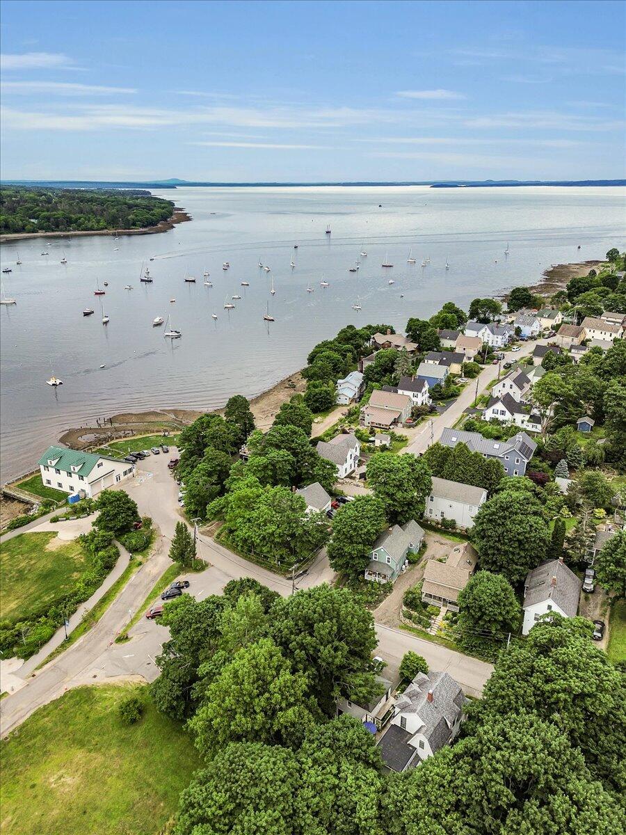 23 Commercial Street Belfast ME 04915