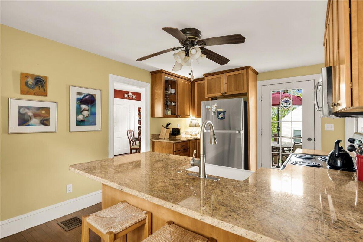 23 Commercial Street Belfast ME 04915