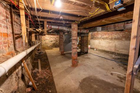 172 Highland Avenue Gardiner ME 04345