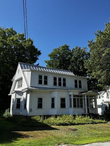 13 Maple Street Skowhegan ME 04976