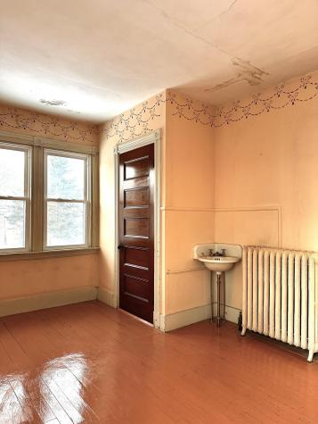 13 Maple Street Skowhegan ME 04976