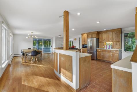 53 Westview Road Damariscotta ME 04543