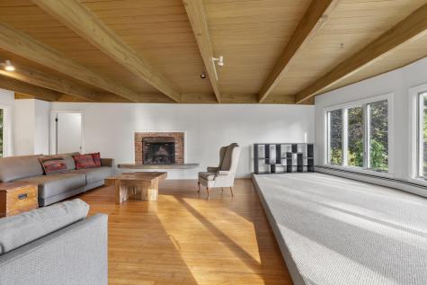 53 Westview Road Damariscotta ME 04543