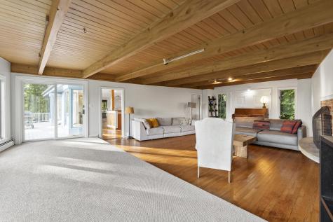 53 Westview Road Damariscotta ME 04543