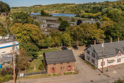 25 Bond Street Augusta ME 04330