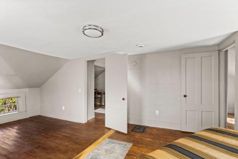 25 Bond Street Augusta ME 04330