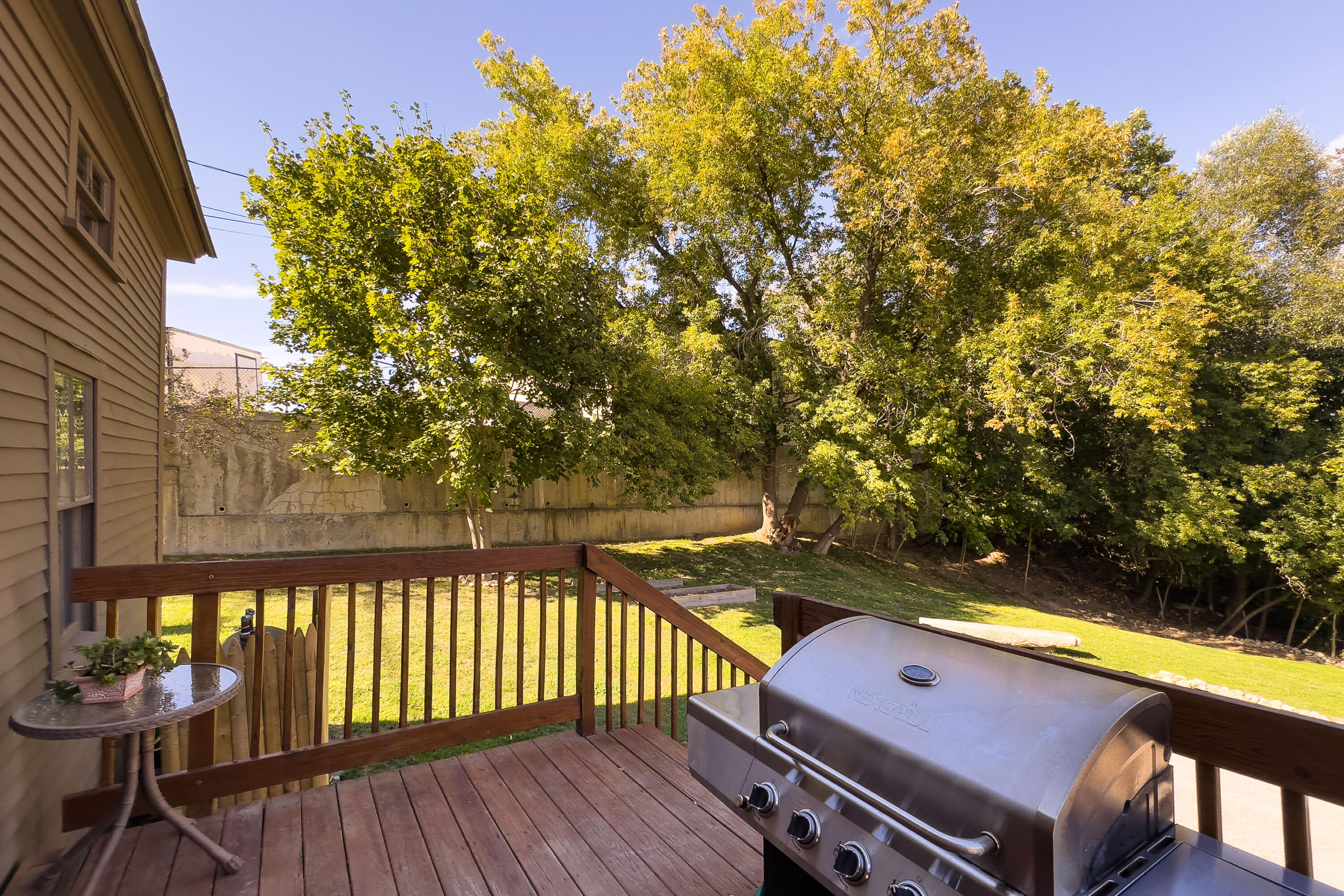 25 Bond Street Augusta ME 04330