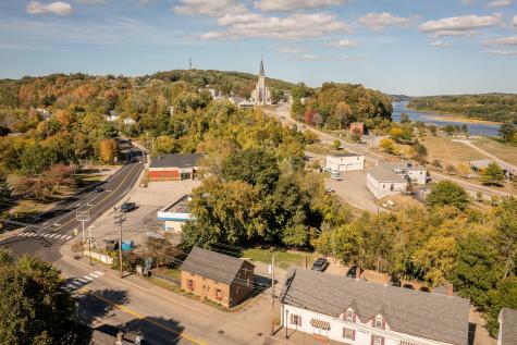 25 Bond Street Augusta ME 04330