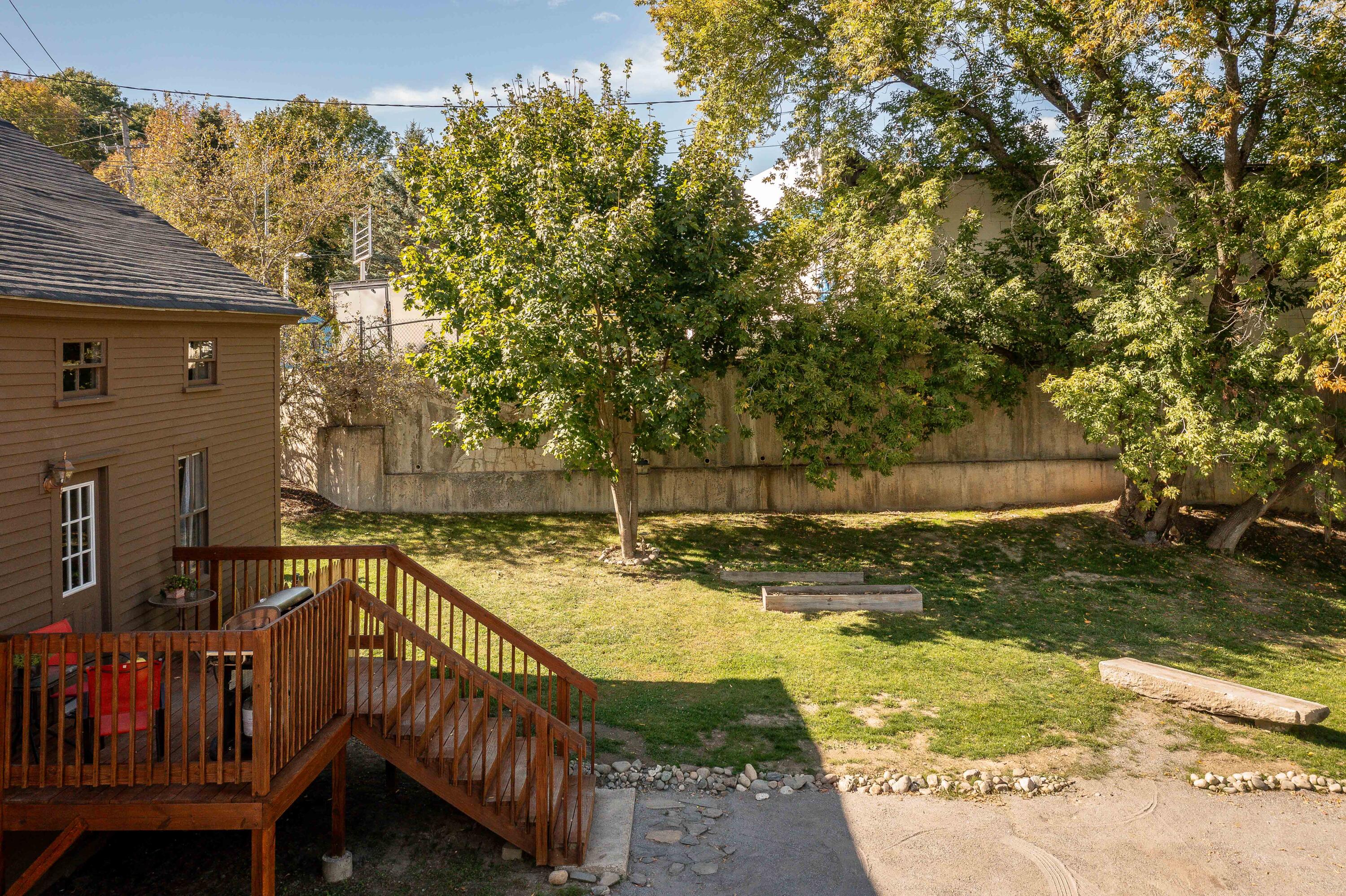 25 Bond Street Augusta ME 04330