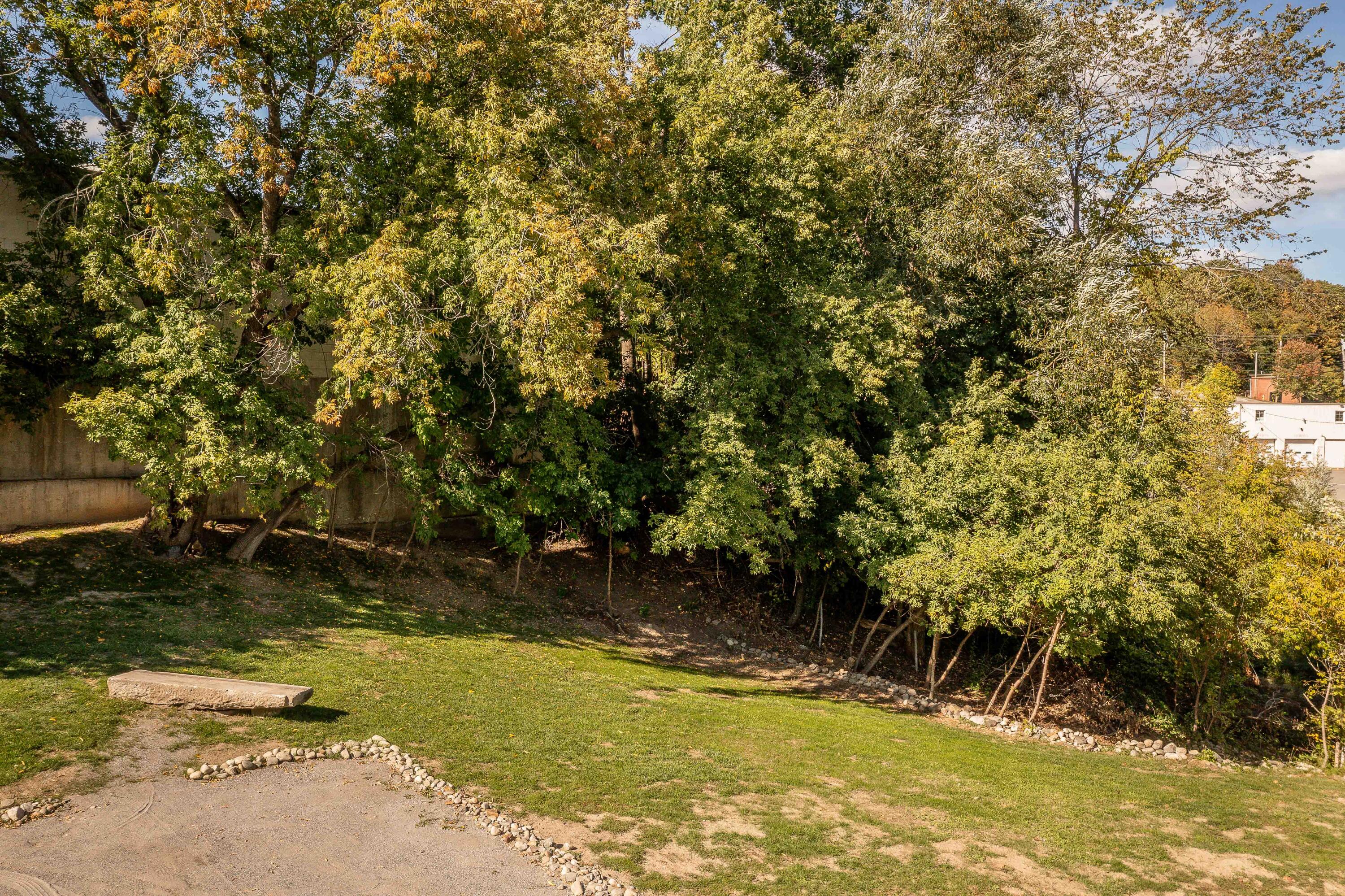 25 Bond Street Augusta ME 04330