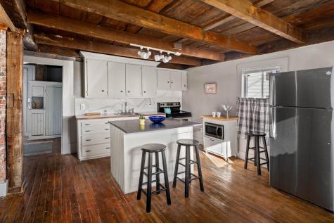 25 Bond Street Augusta ME 04330