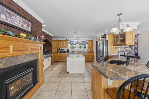 6 Lufkin Lane Mercer ME 04957