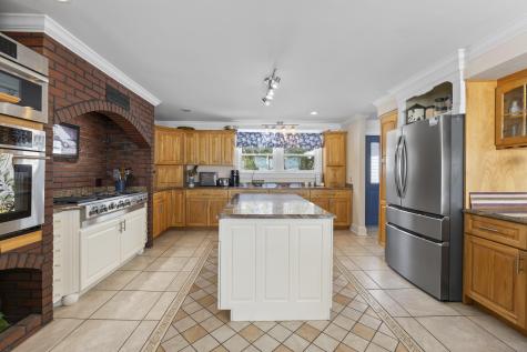 6 Lufkin Lane Mercer ME 04957