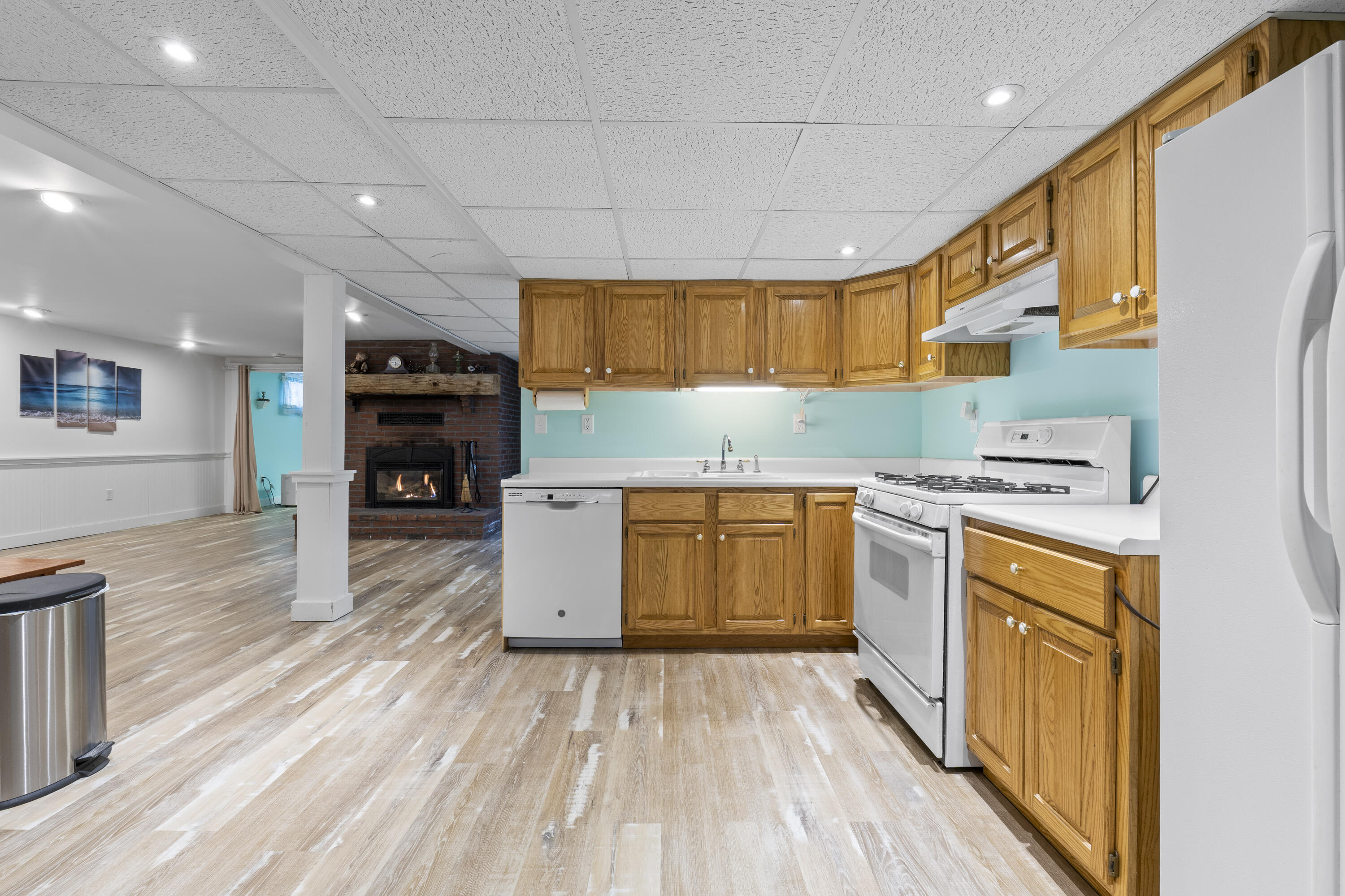 6 Lufkin Lane Mercer ME 04957