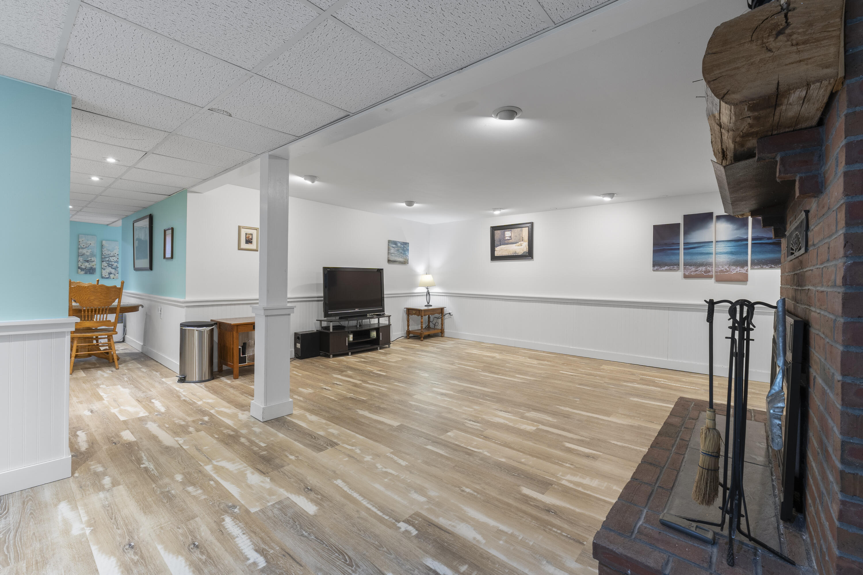 6 Lufkin Lane Mercer ME 04957