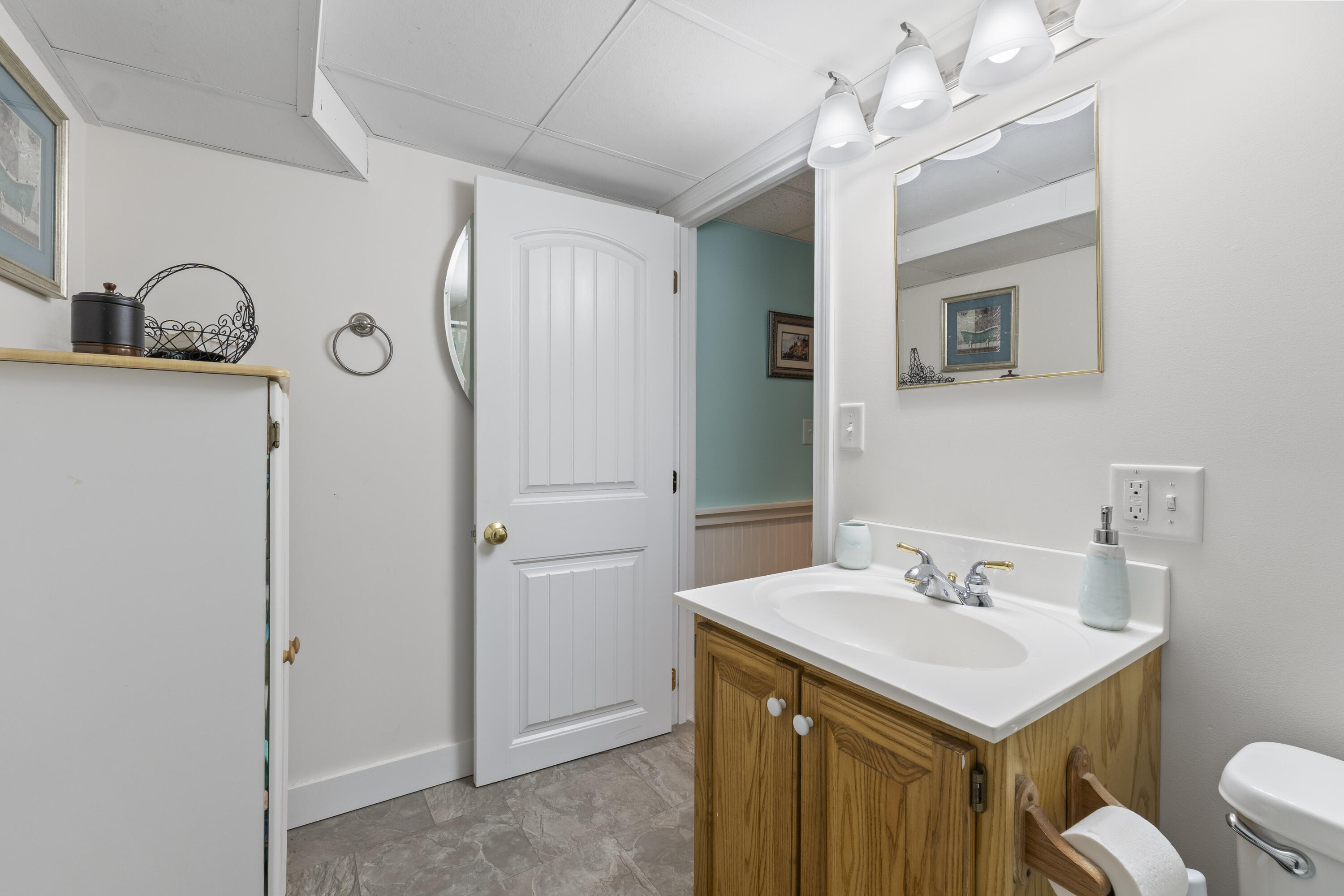 6 Lufkin Lane Mercer ME 04957