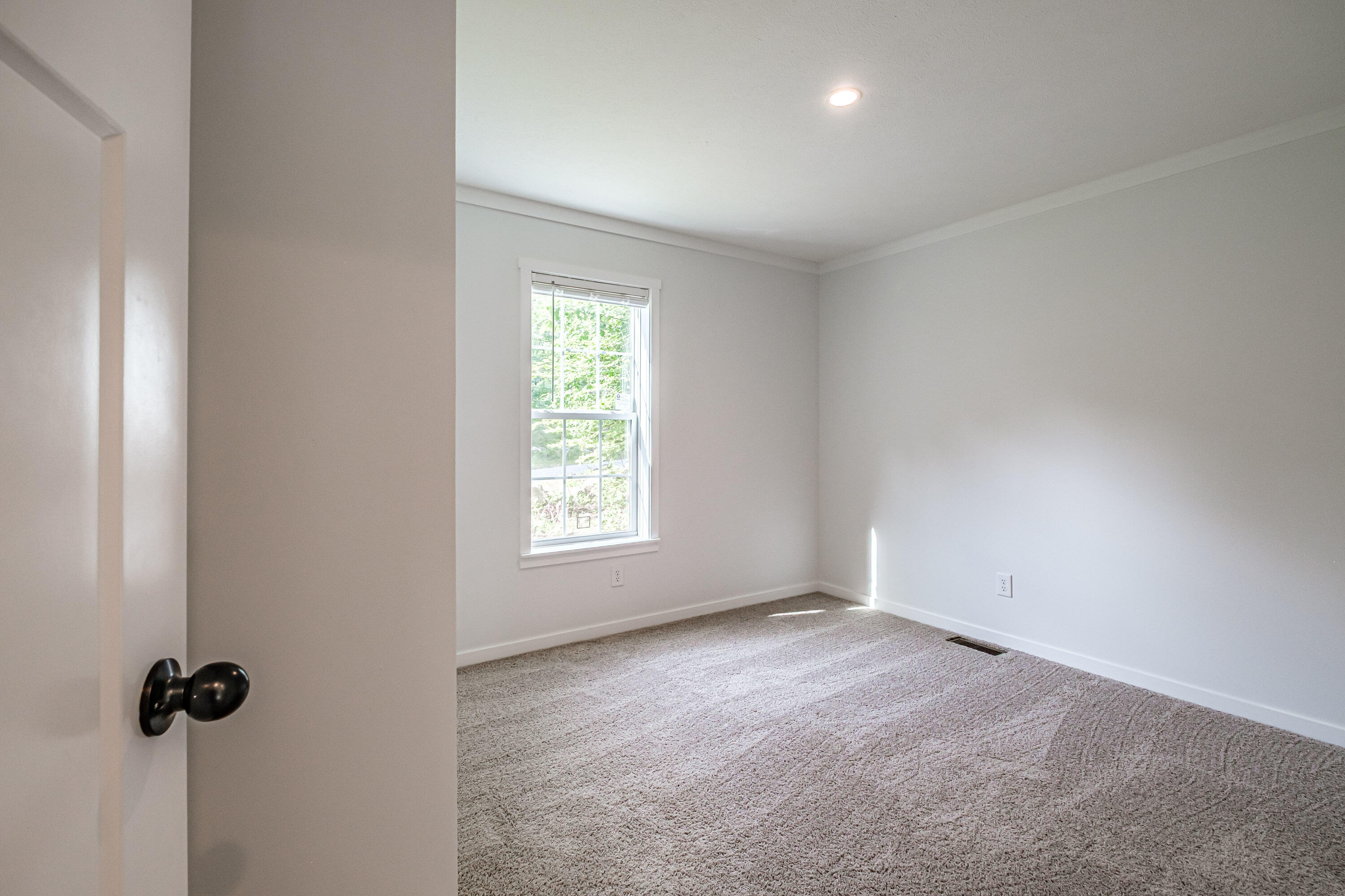 2 Laurik Lane Naples ME 04055