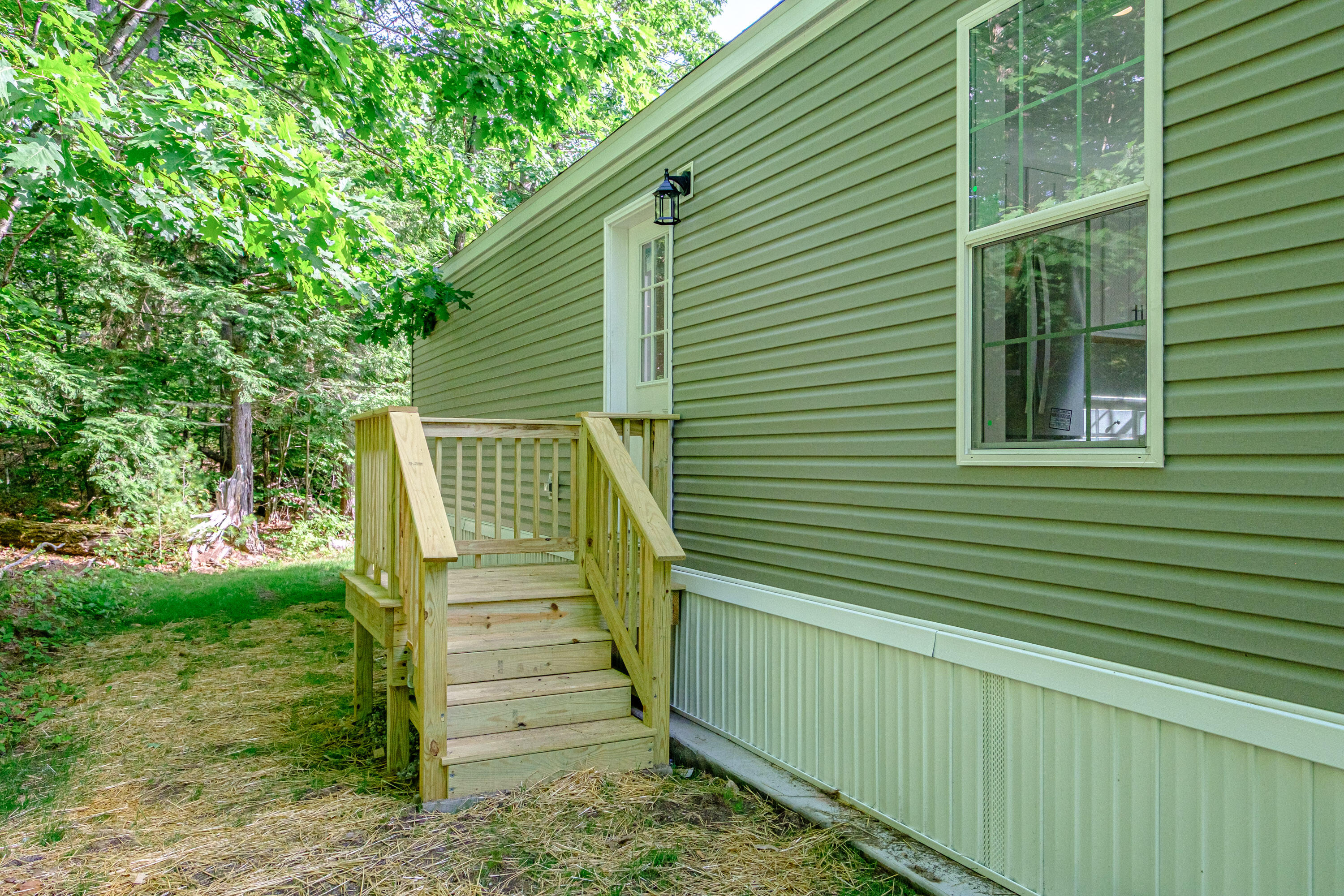 2 Laurik Lane Naples ME 04055