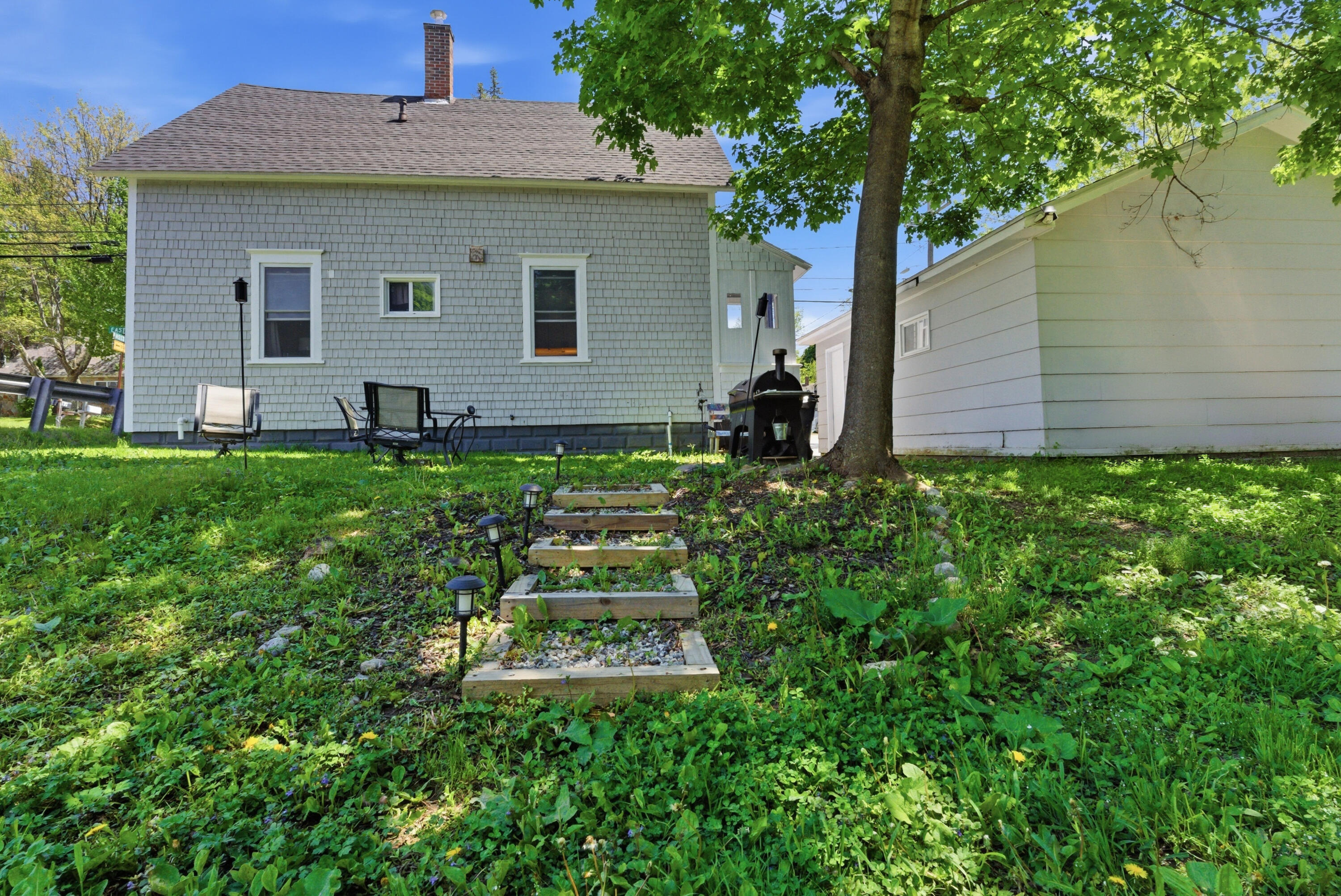 354 East Avenue Lewiston ME 04240