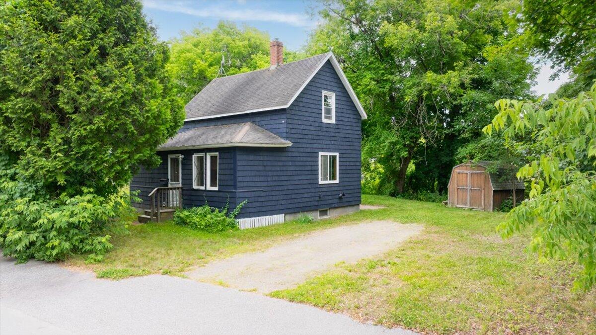 90 Newbury Street Auburn ME 04210