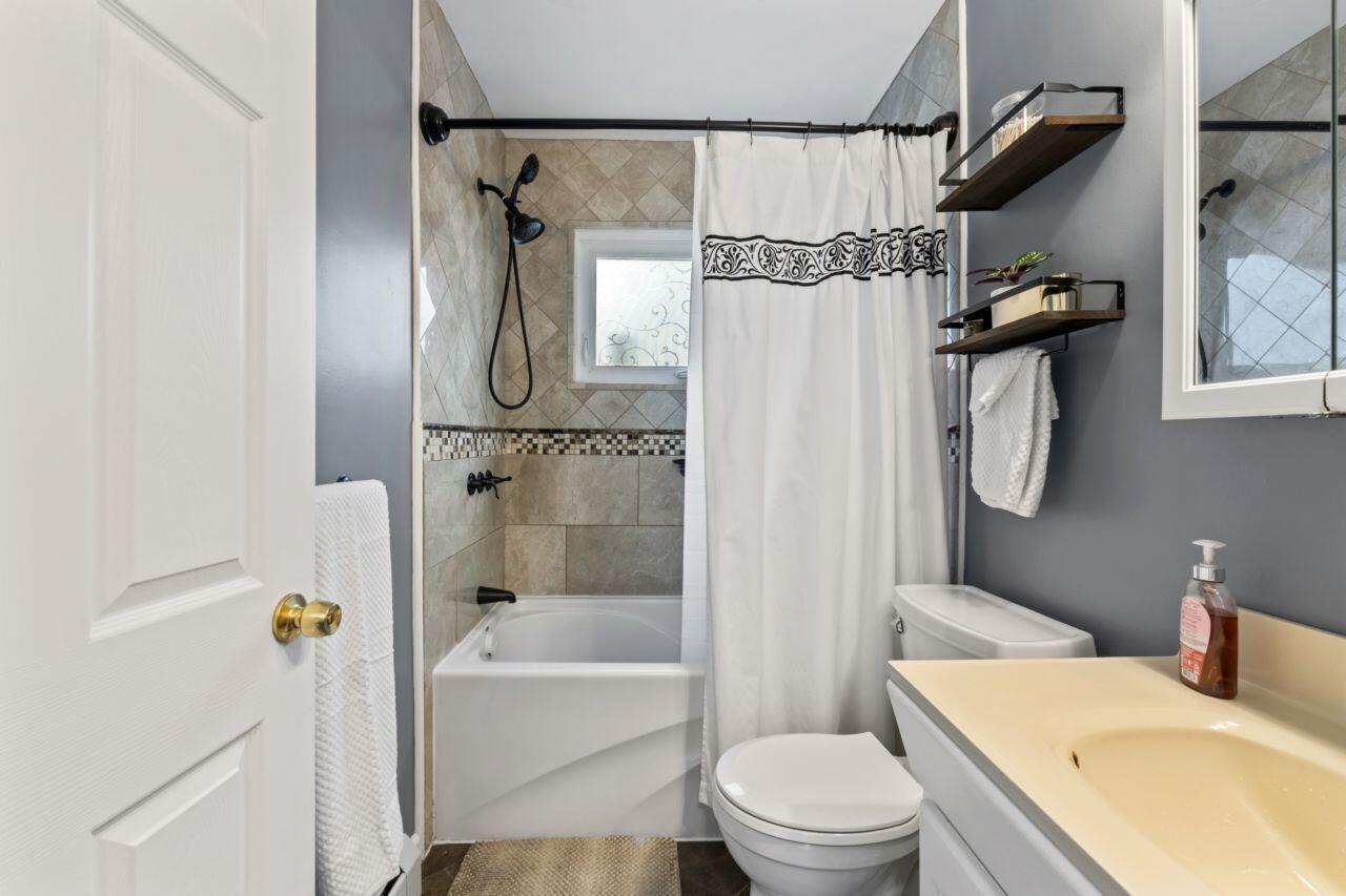 15 Williams Drive Topsham ME 04086