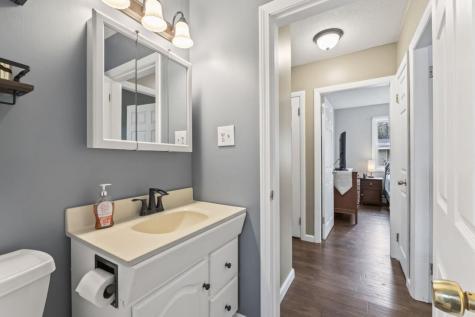 15 Williams Drive Topsham ME 04086