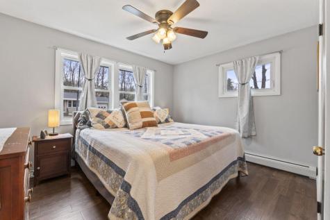 15 Williams Drive Topsham ME 04086