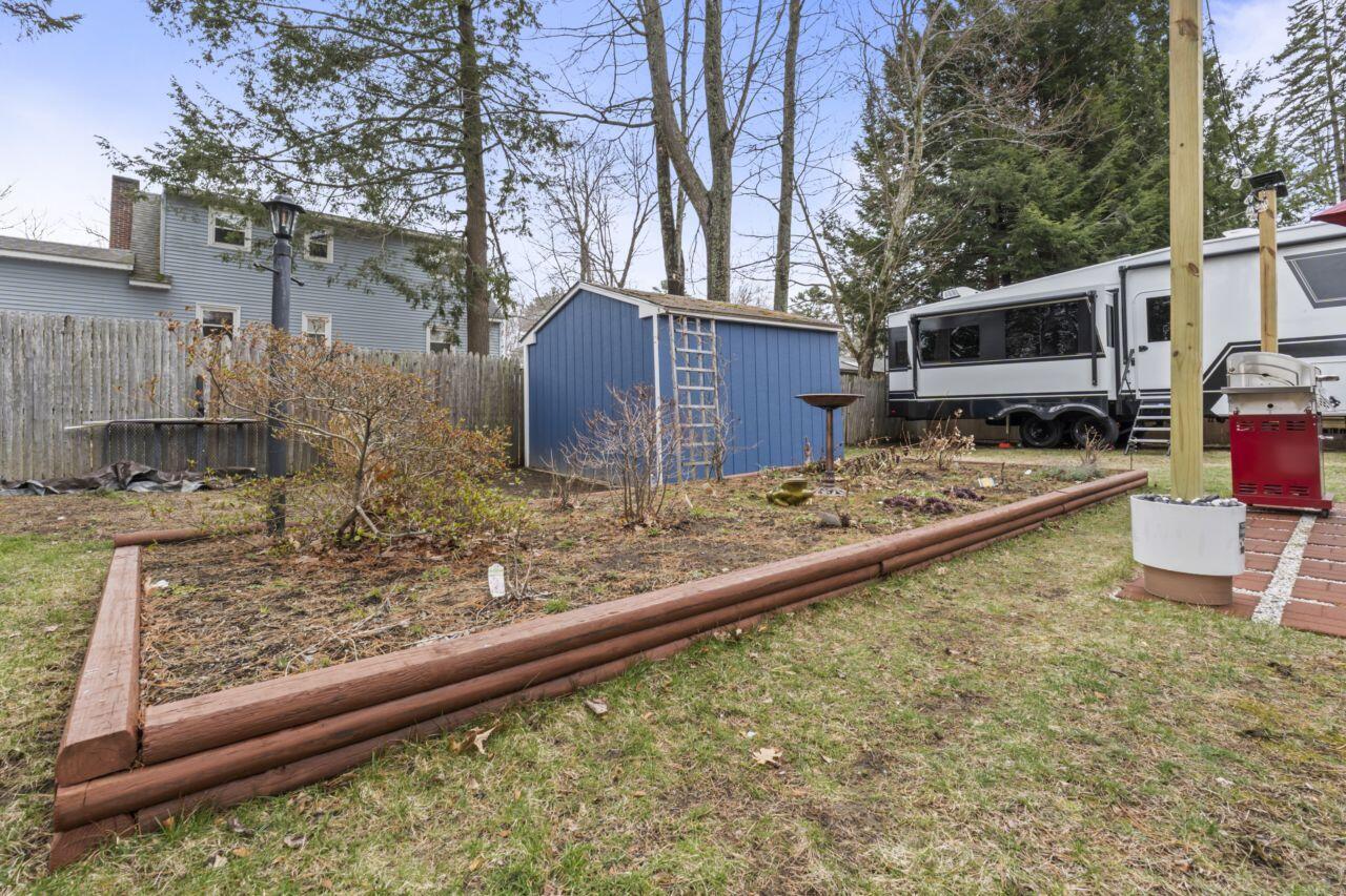 15 Williams Drive Topsham ME 04086
