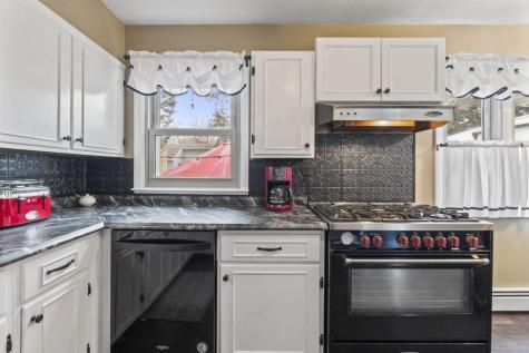 15 Williams Drive Topsham ME 04086