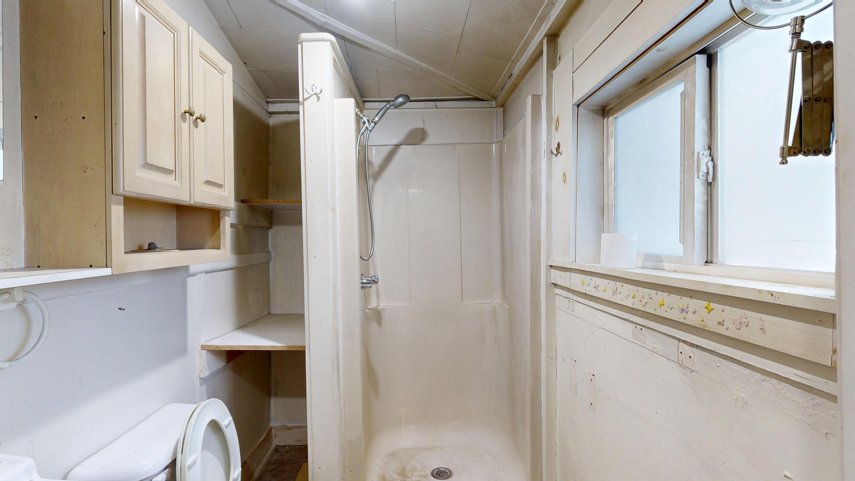 156 Roosevelt Trail Naples ME 04055